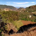 Palomino - Sleeps 6 - Parking - Pet Friendly * Gáldar