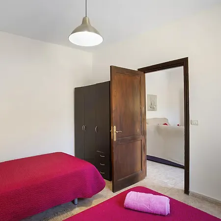 Villa Villa Palomino - Sleeps 4 - Parking - Pet Friendly *