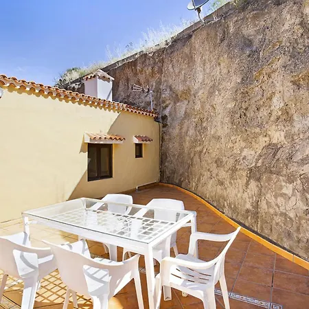 Villa Villa Palomino - Sleeps 4 - Parking - Pet Friendly *