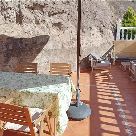 Palomino - Sleeps 6 - Parking - Pet Friendly Gáldar